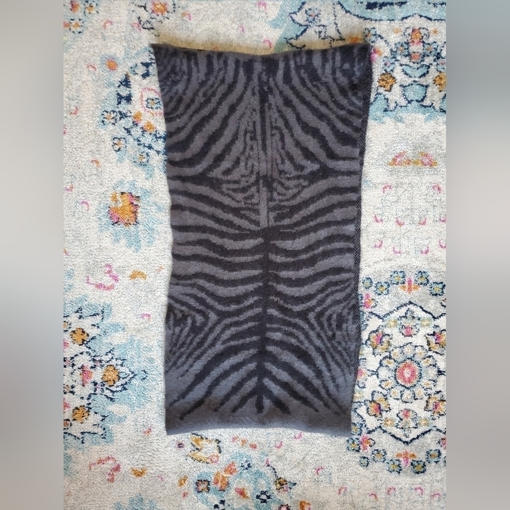 Collection eighteen infinity scarf. One size EUC